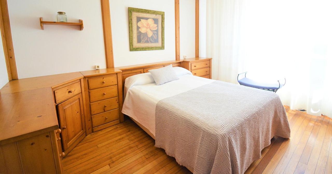 Piso De Playa Con Terraza En El Centro De Vilanova Villanueva De Arosa Ngoại thất bức ảnh